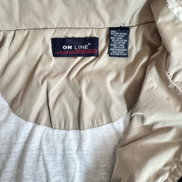 Tan and Black Windbreaker Jacket with Full-Length Zipper - Picture 5 of 8